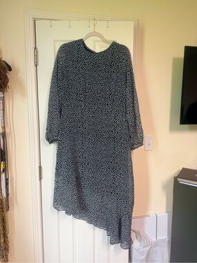 Who What Wear Black and White Polka Dot Asymmetric Hem Dress